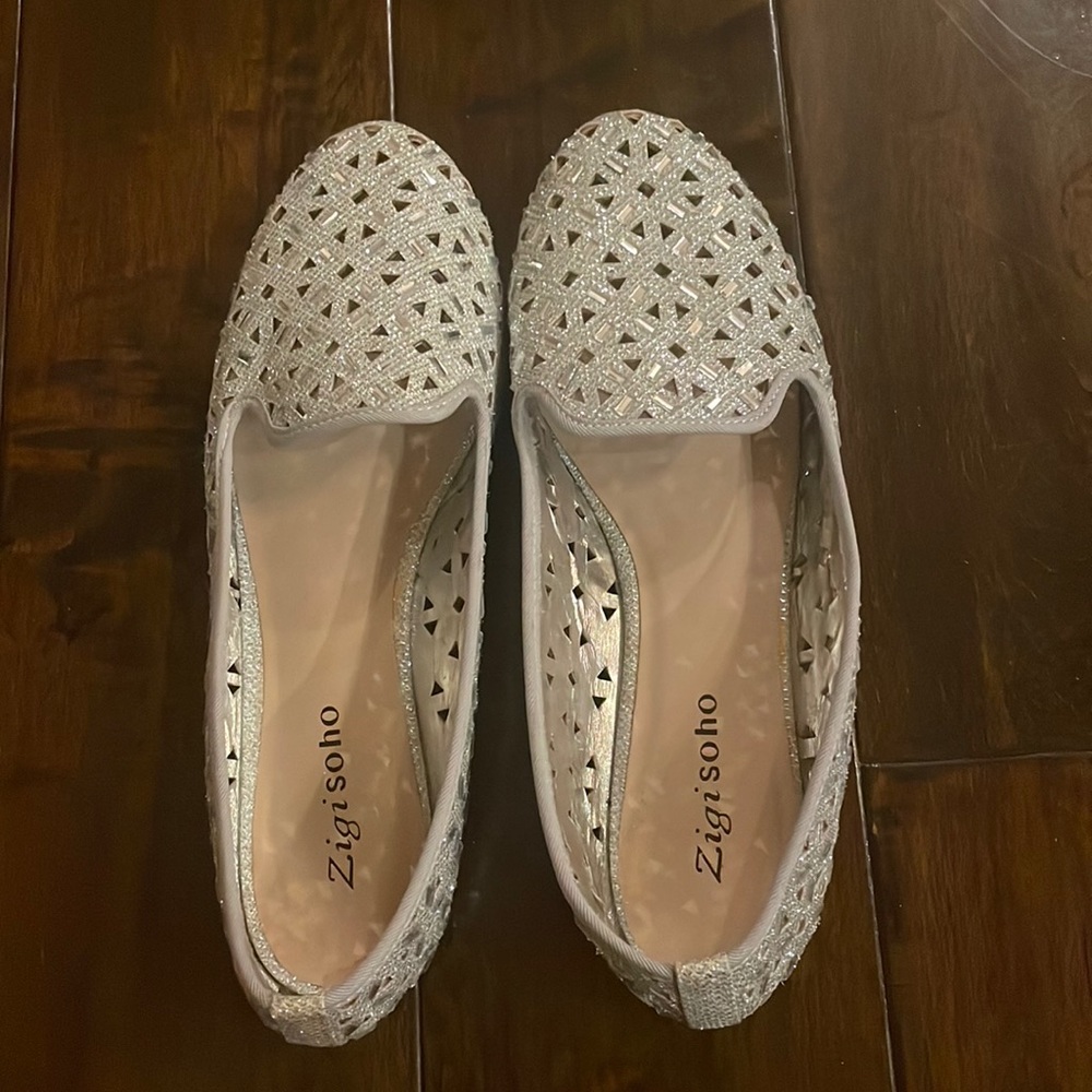 Zigi Soho Jewel Flats